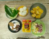 Foto langkah ke 1 dari resep Semur Tahu Telur.