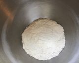 Une image de l'étape 2 de Pâte brisée au lait et épices méditerranéennes (pour tarte salée).