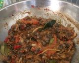 Foto langkah ke 4 dari resep Kerang bumbu pedas.