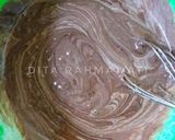 Foto langkah ke 3 dari resep Shiny Crush Brownies.
