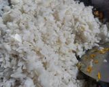 A picture of step 2 of Poha.
