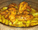 Foto del paso 6 de la receta: Receta de pollo mararinado con patatas al horno