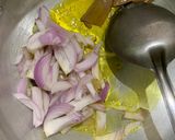 A picture of step 1 of Desi Chicken Jhola (country chicken gravy).