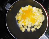 Foto del paso 4 de la receta: Yo le digo miguitas 😁 para el desayuno 🍳