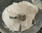 Foto del paso 1 de la receta Magdalenas de frambuesa y limón