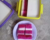 Foto langkah ke 7 dari resep Puding Lumut Buah Naga.