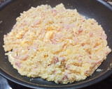 Foto del paso 4 de la receta: Quinoa con bacon y huevo cuajado
