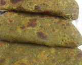 A picture of step 3 of Mooli ka paratha.