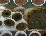 A picture of step 4 of Molten Lava Cupcakes.
