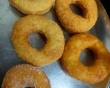 A picture of step 3 of Eggless Doughnuts 🍩.