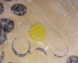 Foto del paso 7 de la receta: Tapitas de manteca