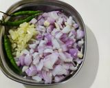 લસનીયા બટાકા (Lasaniya Bataka Recipe In Gujarati) રેસીપી સ્ટેપ1ફોટો