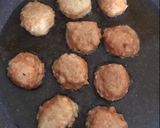 Foto langkah ke 2 dari resep Bakso Goreng Ayam by Sasa Tepung Bakso Goreng.