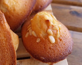 Foto del paso 11 de la receta: Madeleines de piñones