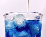 A picture of step 6 of Tubtim Krob in Butterfly Pea Flower Tea Latte.
