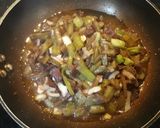 Foto del paso 3 de la receta Troncos de acelgas con cebolla y jamón serrano