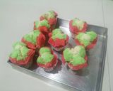 Foto langkah ke 4 dari resep Bolu mekar kukus.