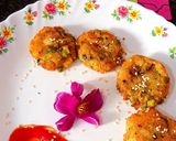 चीजीं मटर तिल आलू टिक्की(cheese matar til aloo tikki recipe in hindi) रेसिपी चरण 12 फोटो