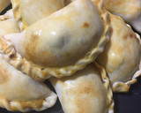Foto del paso 7 de la receta: Empanadas salteñas con opción vegana