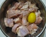 Foto langkah ke 1 dari resep Ayam Kecap Bawang Bombay.