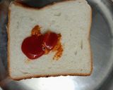 બ્રેડ પીઝા (Bread Pizza Recipe in Gujarati) રેસીપી સ્ટેપ1ફોટો