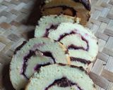 Foto langkah ke 7 dari resep Bolu gulung ekonomis.