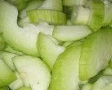 Hình bước làm 1 của món Canh bí tôm thịt