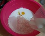 Foto langkah ke 2 dari resep Kembang Goyang Asin.