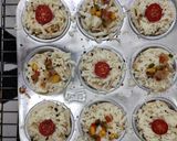 A picture of step 9 of Baked pasta cups.