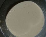 Foto langkah ke 3 dari resep Pancake teflon simpel.