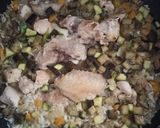 Foto del paso 5 de la receta: Arroz con vegetales y presas de pollo