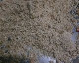 A picture of step 5 of Peanut aloo capsicum roll.