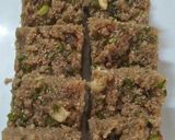 A picture of step 9 of Khorak. (Sindhi sweet.).