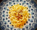 Foto del paso 3 de la receta: Tallarines con trufa negra y salsa cremosa de parmesano