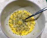A picture of step 2 of 10 min zucchini scramble.