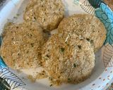 Foto del paso 1 de la receta: Tortitas de pollo servidas con Pasta "Cacio e Peppe"