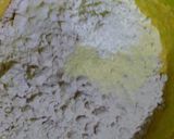 Foto langkah ke 5 dari resep Kue Sagu Keju.