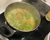 صورة لخطوة 4 من وصفة رز بالجزر والبازيلاء😻😻