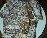Foto del paso 3 de la receta: Panqueques con dulce de leche y coco rallado