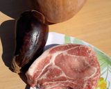 Foto del paso 1 de la receta: Bife de cerdo Zapallo y berenjena