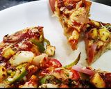 गव्हाच्या पिठाचा वेज पिझ्झा (veg pizza recipe in marathi) रेसिपी स्टेप 13 फोटो 