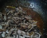 Foto langkah ke 4 dari resep Tongkol Suir Kemangi.