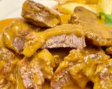 A picture of step 15 of Pork Tenderloin in Sauce.