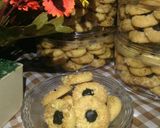 Foto langkah ke 10 dari resep Choco Thumbprint Cookies.