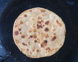 A picture of step 7 of Raw Banana Stuffed Paratha.