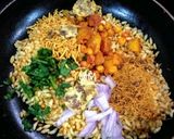A picture of step 3 of Bhelpuri.
