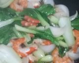 Hình bước làm 4 của món Mì xào tôm