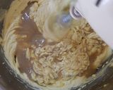 Foto langkah ke 3 dari resep Banana Chocolate Cookies.