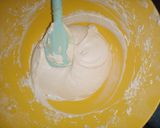 A picture of step 3 of Cupcakes.