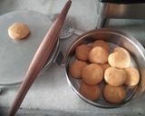 A picture of step 5 of Pumpkin Puree Masala Puri.